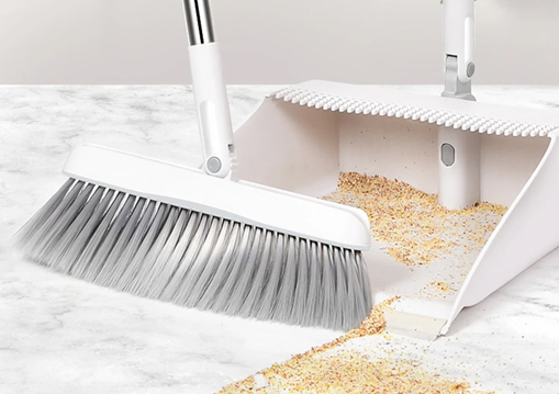 빗자루와 먼지통